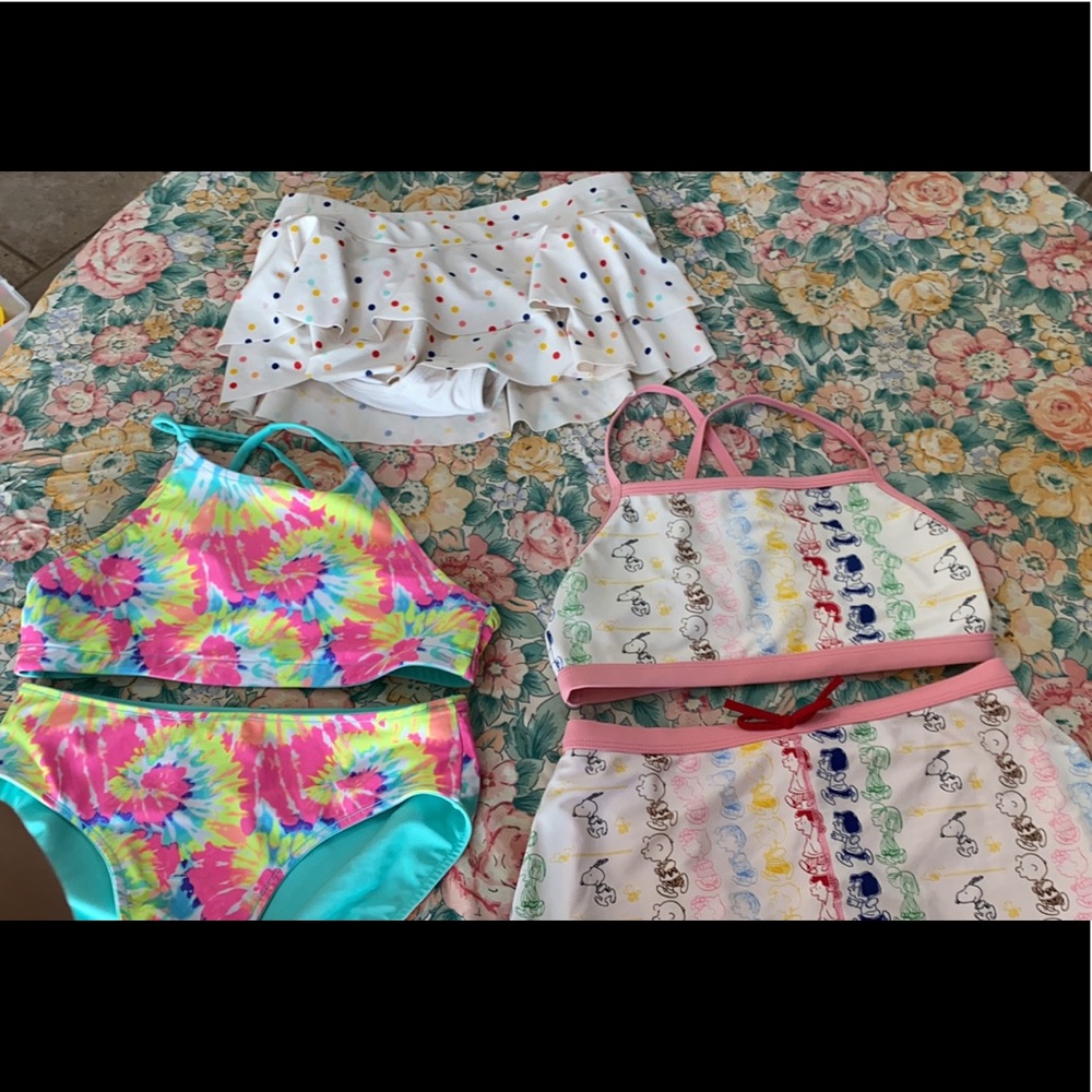 Girls Swimsuits 🩱